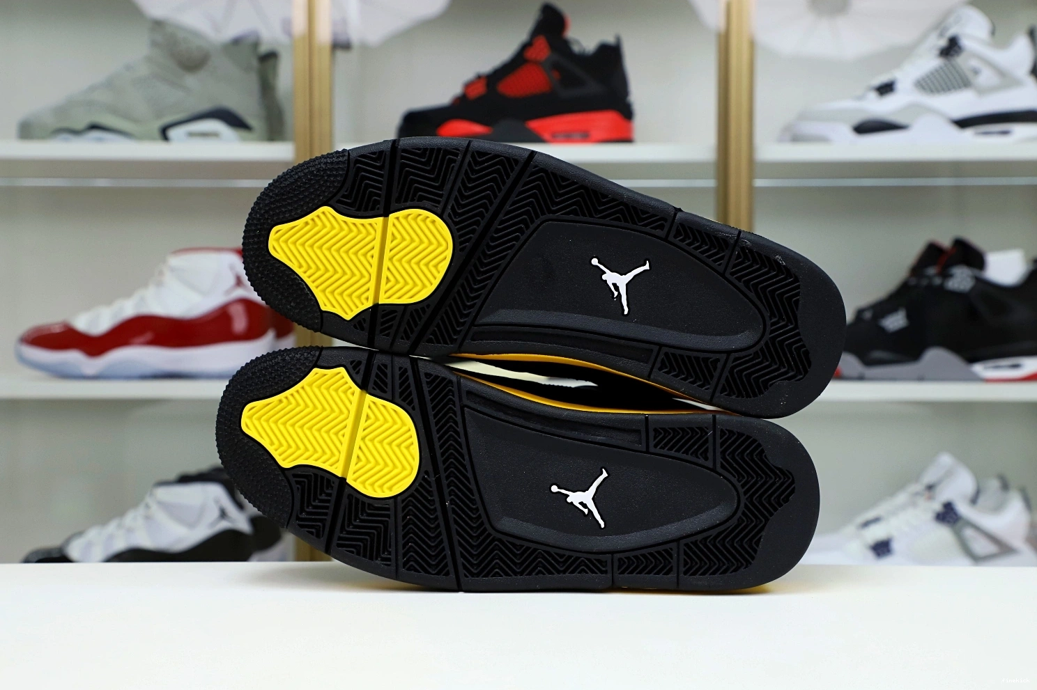 2023  Jordan Jordan4 thunder Air 0825